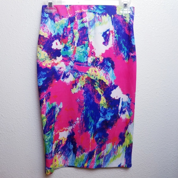 CODIGO 2 Piece Set Skirt and Bra - Picture 4 of 5